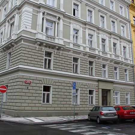 Apartment Vltava Prague Exterior photo